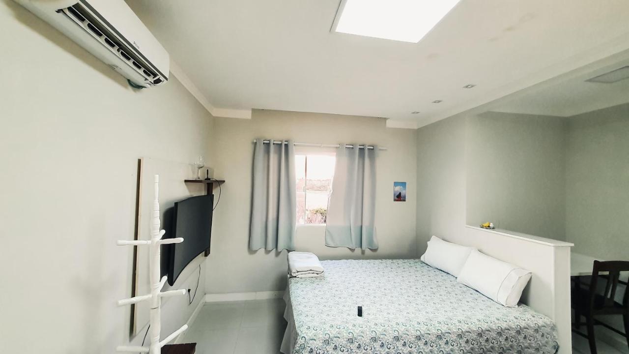 Confortavel Casa Em Arembepe,100 Metros Da Com Churrasqueira Piscina E Wi-fi Apartment Arembepe