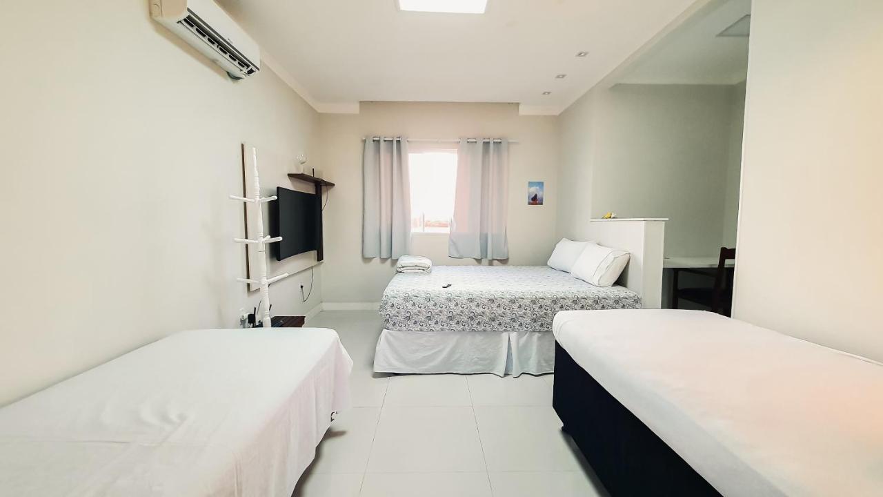 Confortavel Casa Em Arembepe,100 Metros Da Com Churrasqueira Piscina E Wi-fi Apartment Arembepe